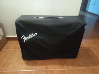 Fender Deluxe Reverb '65 Reissue Amplificador