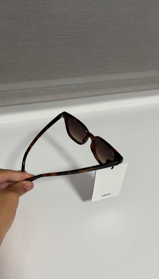 Gafas de sol Mango tortuga sin estrenar