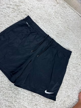 Talla L Shorts Nike Dri-Fit Negro