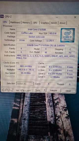 Kit Placa Base Z390 Aorus Master + i7 9700k + AIO
