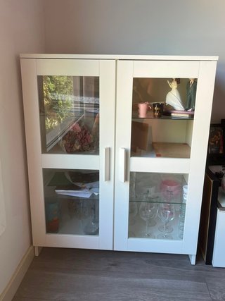 Mueble vitrina Ikea Brimnes blanco