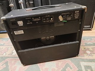 Amplificador ENGL Thunder 50 Reverb Válvulas