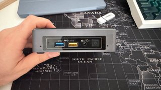 Intel NUC i3 7ª Gen