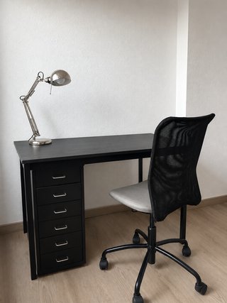 Escritorio y Silla Oficina Negro