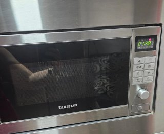 Microondas Integrado Taurus