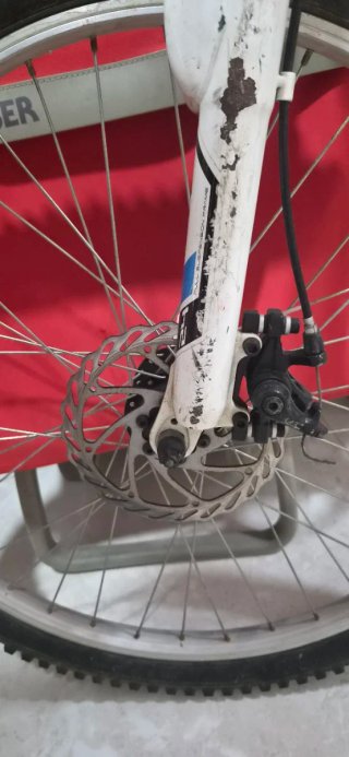 Bicicleta de montaña SFR azul