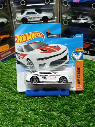 Hot Wheels 18 Camaro SS HW Torque