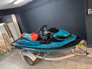 Sea-Doo 230 Wake Pro