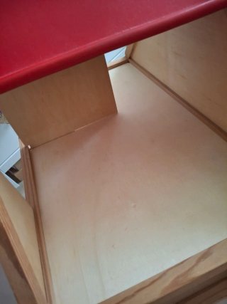 Casita de muñecas de madera