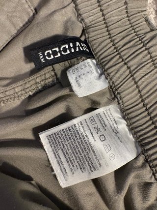 Pantalones cargo H&M tiro alto