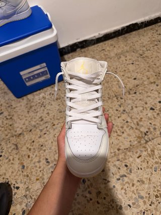 Air Jordan 1 Mid Sail Light Laser Orange UNISEX