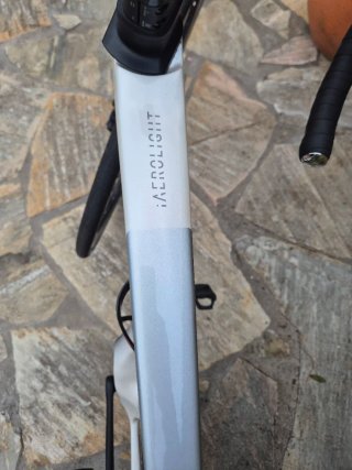 Bicicleta eléctrica BH IAerolight 1.7 di2, talla S