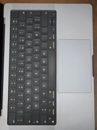 MacBook Pro M1 2022 16GB+512GB