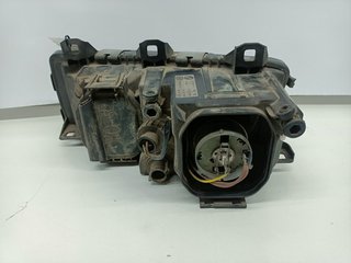 FARO DERECHO BMW SERIE 3 BERLINA (E36) M51D25 519