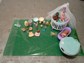 Bebés de silicona mini para casa de muñecas