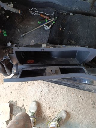Guantera Citroen C4 Picasso Completa