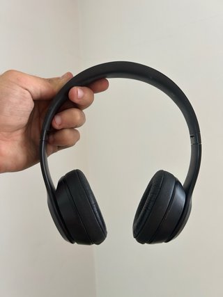 Beats Solo3 Wireless - Negro (con funda)