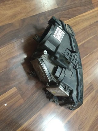 Faro izquierdo Audi A4 8k0