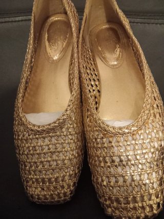 Bailarinas doradas caladas Zara