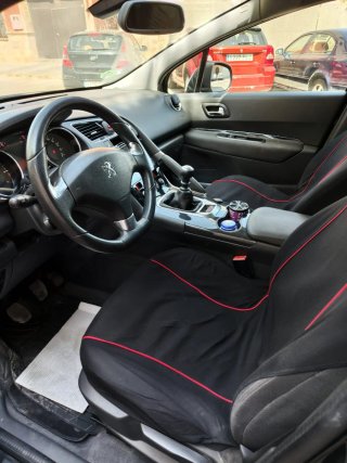 Peugeot 3008 2016