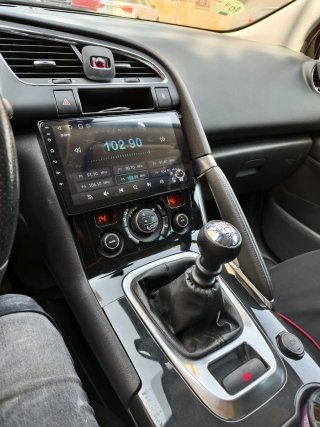 Peugeot 3008 2016