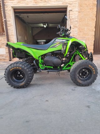Kawasaki KFX700 Verde