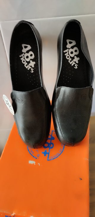 Zapatos 48 Horas Mujer Talla 41 negros.