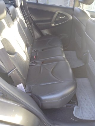 Toyota RAV4 2009
