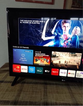 Televisor LG Negro Lo vendo por mudanza