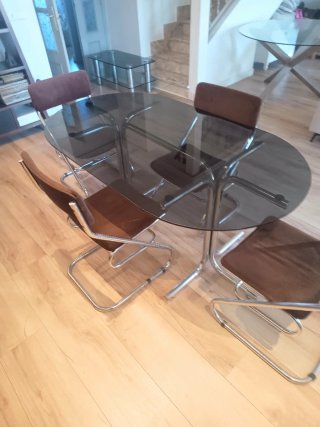 MESA DE COMEDOR SPACE AGE.