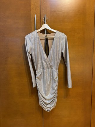 Vestido de fiesta Studio F dorado metalizado