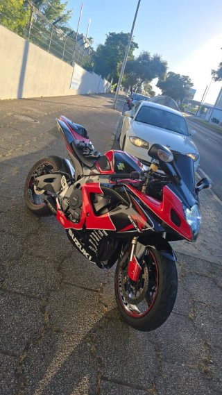 Suzuki GSXR 600 A2