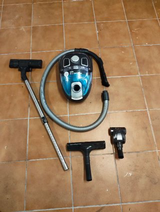 Aspiradora Rowenta Compacteo Ergo Cyclon sin bolsa