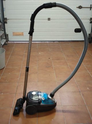 Aspiradora Rowenta Compacteo Ergo Cyclon sin bolsa
