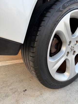 Peugeot 3008 2011
