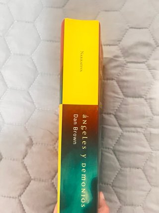 Libro - Ángeles y demonios de Dan Brown