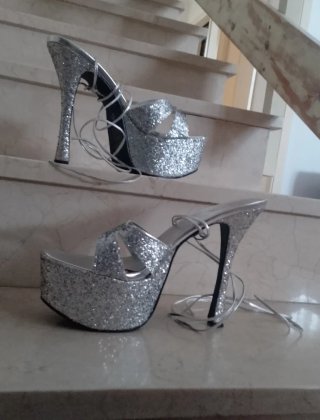 Sandalias romanas para Drag Queen