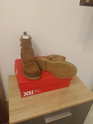 Botas Xti T36 Marrones