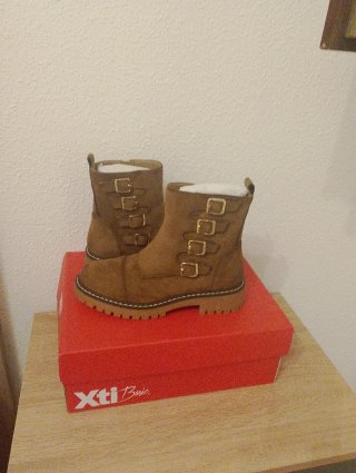 Botas Xti T36 Marrones