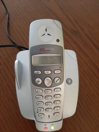 Telefono portatile Telecom grigio funzionante