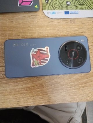 ZTE Blade V70 Max Negro