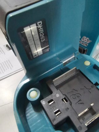 Martillo ligero makita original 36v (18vx2)