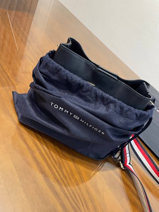 Bolso Tommy Hilfiger Negro Multicolor