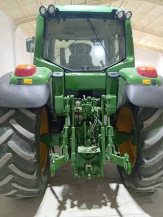 Tractor John Deere 6520