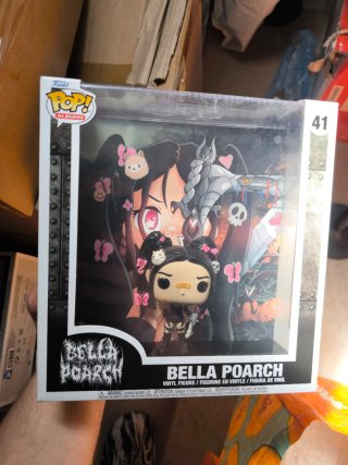 Bella Poarch Rock Cover 41 Funko POP