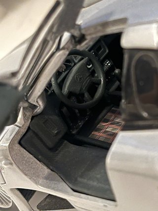 Mercedes CLK GTR 1/18 Maisto
