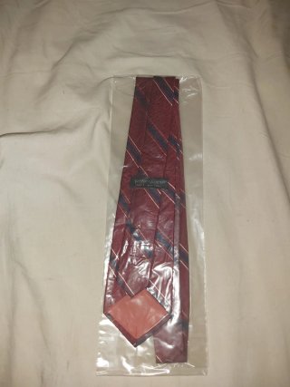 Corbata Yves Saint Laurent Roja Rayas