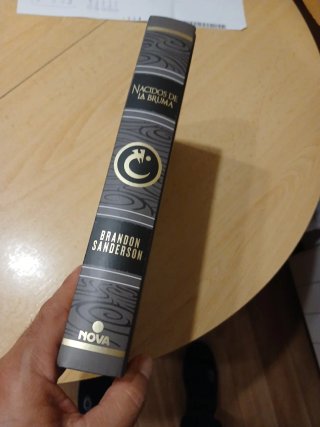 Nacidos de la bruma (Trilogía Original Mistborn...