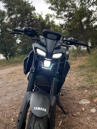 Yamaha MT-125 2023 Negro Mate | Garantía Oficial