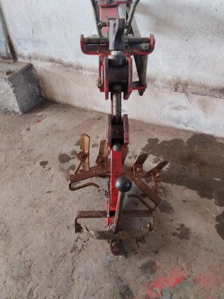 Arado japonés para motocultor